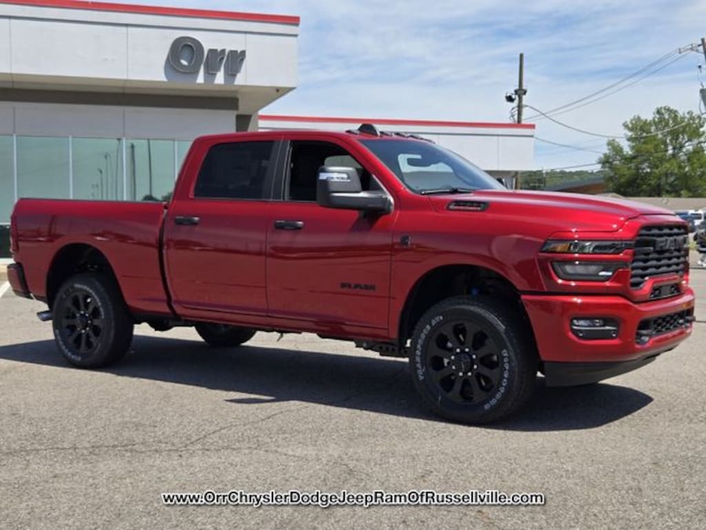 New 2026 Ram 2500 BIG HORN CREW CAB 4X4 6'4 BOX Pickup