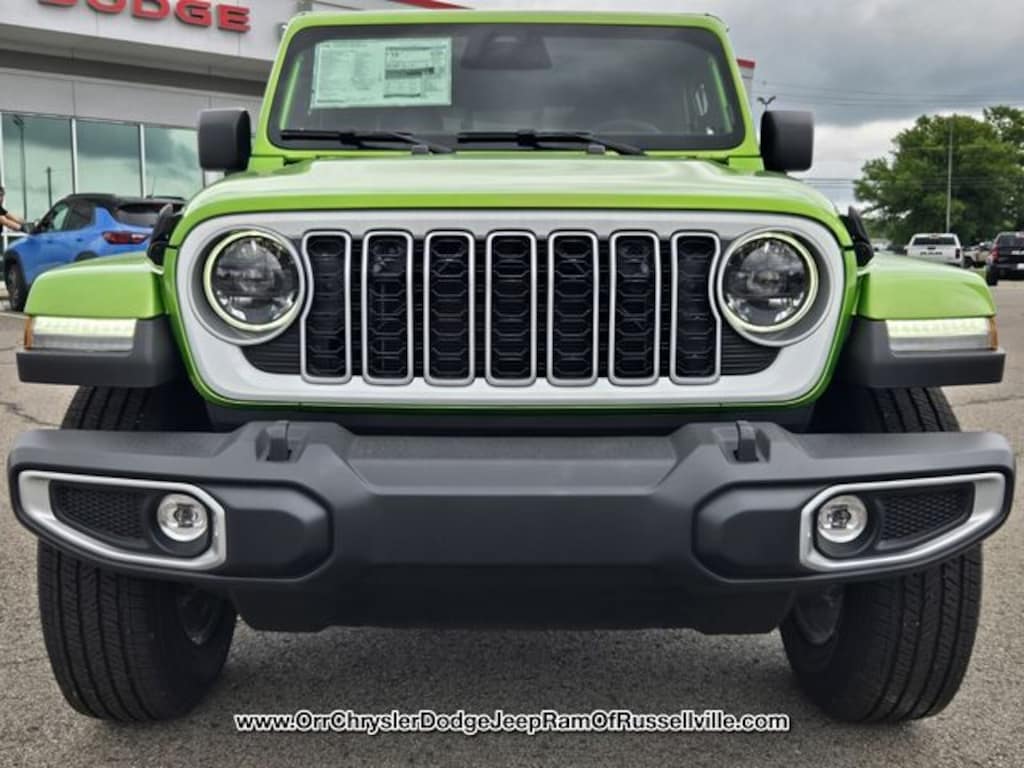 New 2026 Jeep Gladiator SAHARA 4X4 Pickup