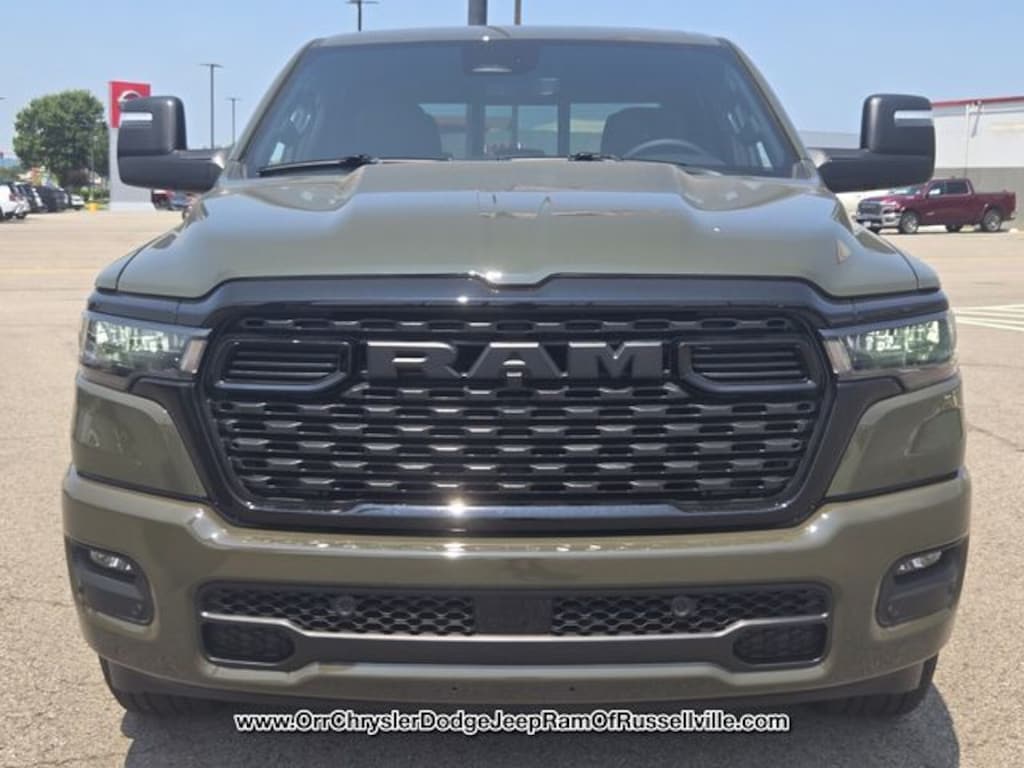 New 2026 Ram 1500 BIG HORN CREW CAB 4X4 5'7 BOX Pickup