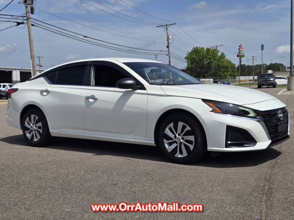 Used 2025 Nissan Altima 2.5 S Sedan