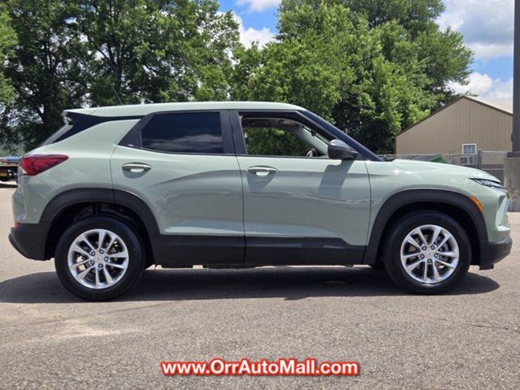 Used 2025 Chevrolet Trailblazer LS SUV