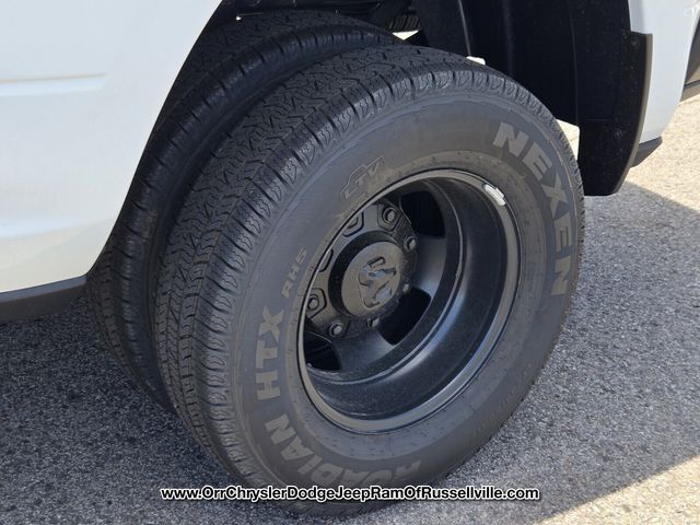 2026 RAM 3500 Tradesman - Photo 17