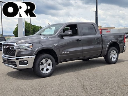 2026 Ram 1500 BIG HORN CREW CAB 4X4 5'7 BOX Pickup