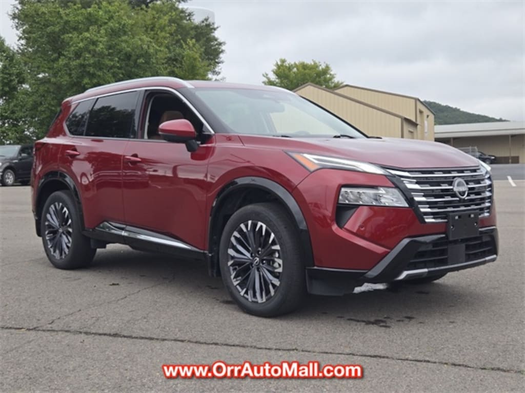 Used 2024 Nissan Rogue Platinum SUV