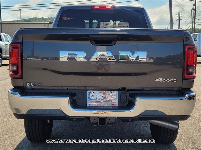 2025 Ram 2500 Tradesman photo 4