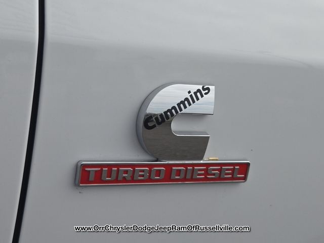 2025 RAM 3500 Laramie - Photo 16