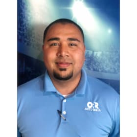 Staff member Leroy Ruiz from 650d905e06c0
