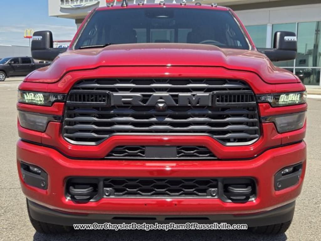 New 2026 Ram 2500 BIG HORN CREW CAB 4X4 6'4 BOX Pickup