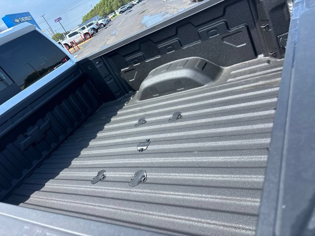 2026 Chevrolet Silverado 2500 HD LTZ - Photo 6