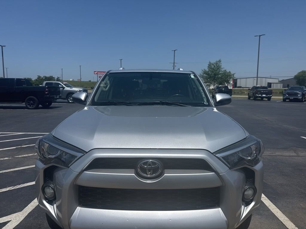 Used 2016 Toyota 4Runner SR5 SUV