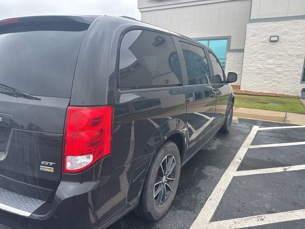 Used 2018 Dodge Grand Caravan GT Van Passenger Van