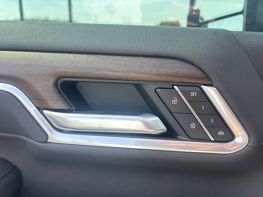 2026 Chevrolet Silverado 2500 HD High Country - Photo 20