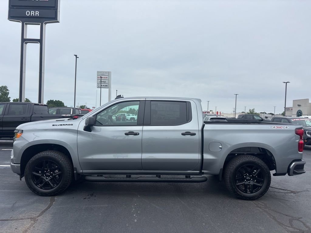 New 2026 Chevrolet Silverado 1500 Custom Truck