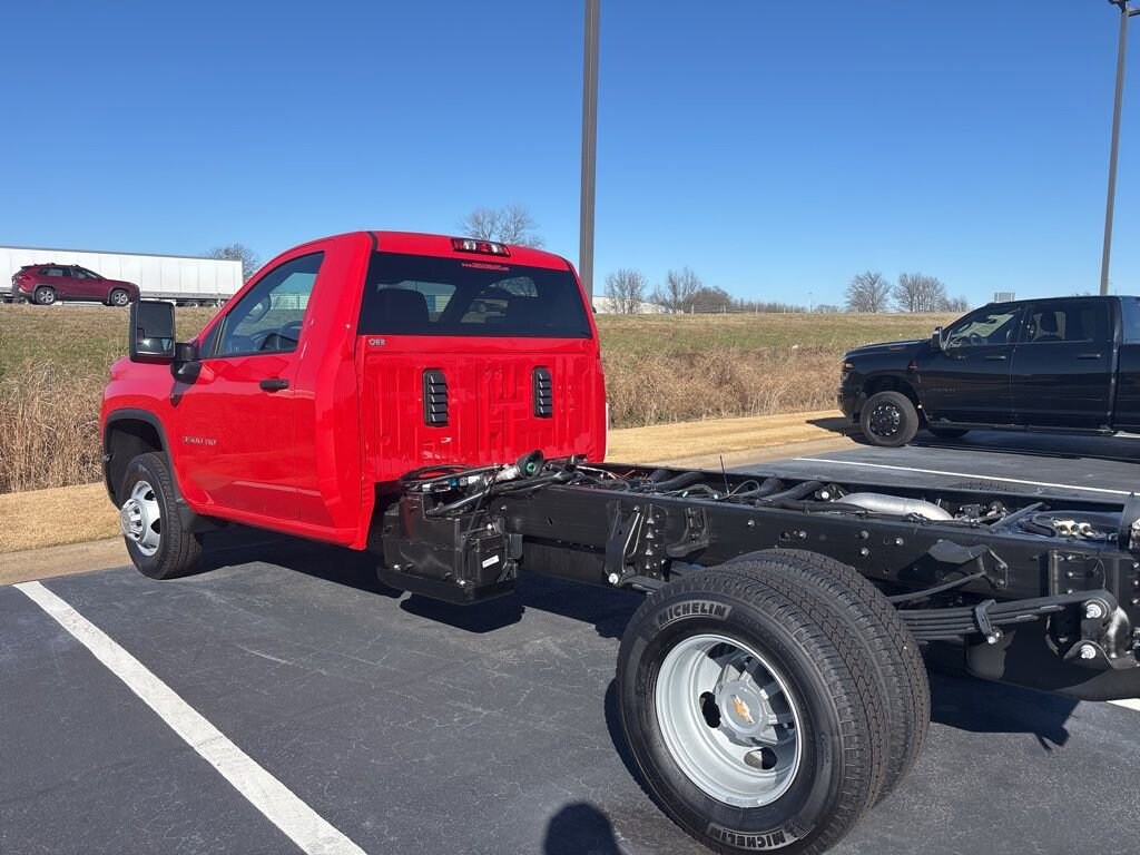 New 2026 Chevrolet Silverado 3500 HD Chassis Cab Work Truck Truck