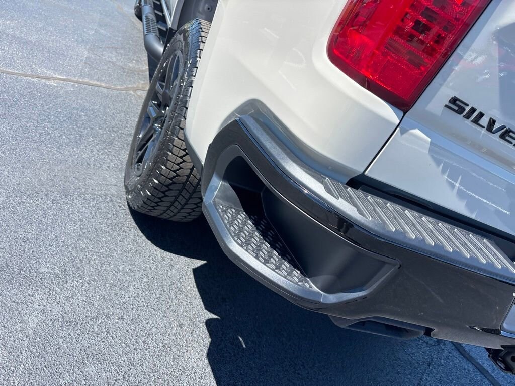 New 2026 Chevrolet Silverado 1500 Custom Trail Boss Truck