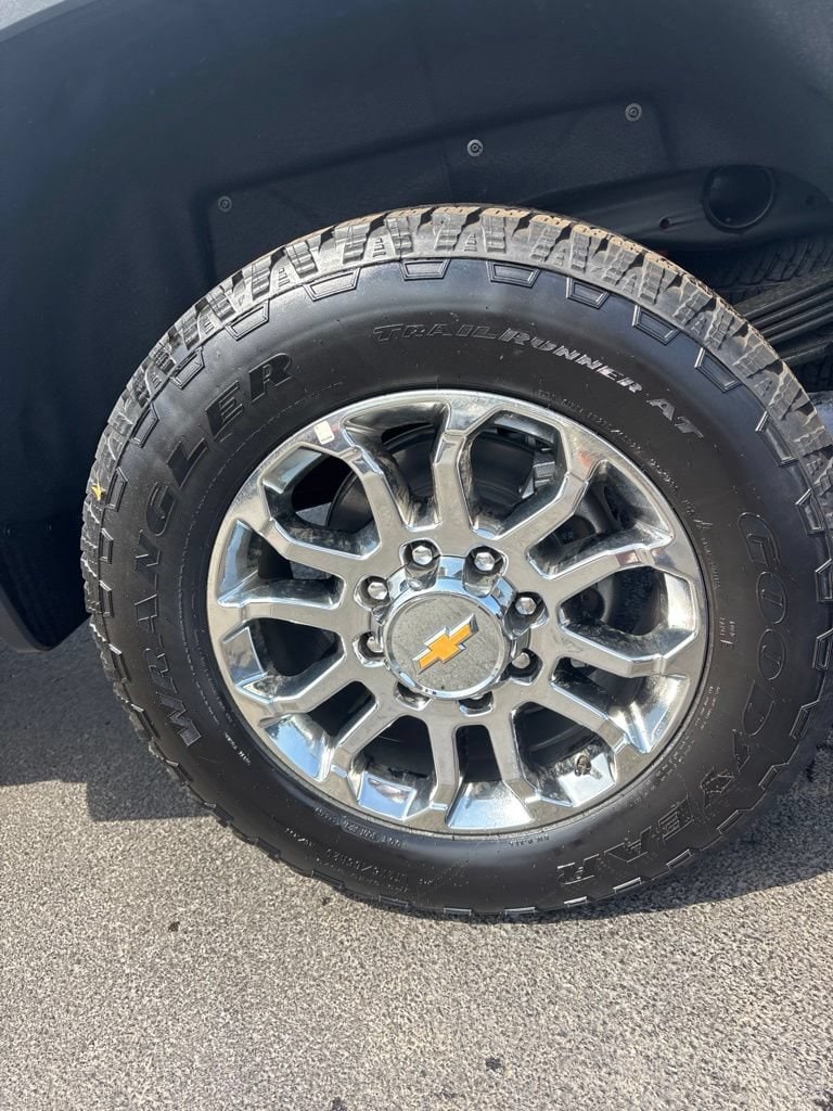 2026 Chevrolet Silverado 2500 HD LTZ - Photo 7