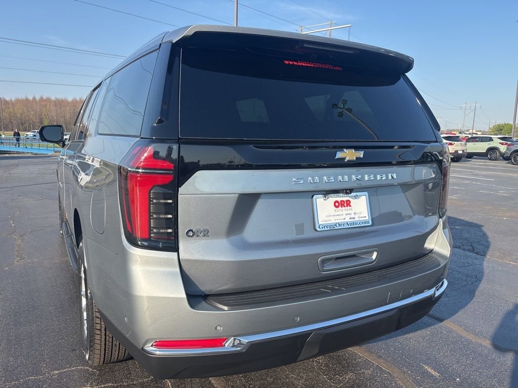 2026 Chevrolet Suburban LS - Photo 4