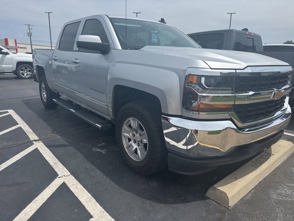 Used 2018 Chevrolet Silverado 1500 LT Truck Crew Cab