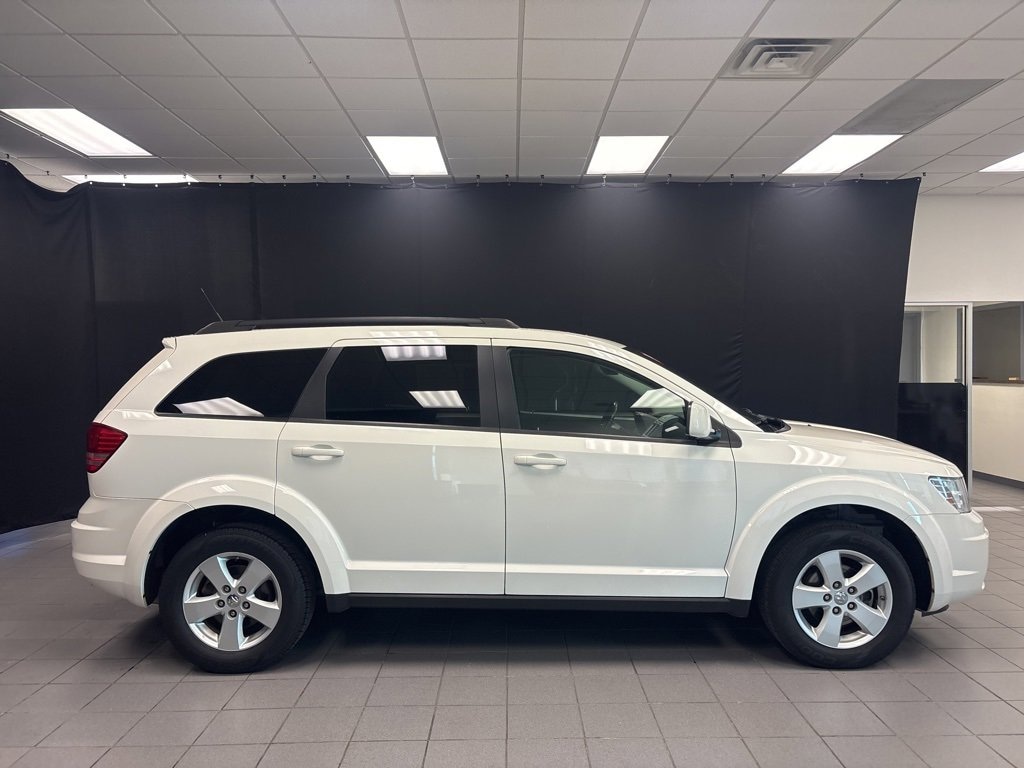 Used 2010 Dodge Journey SXT SUV