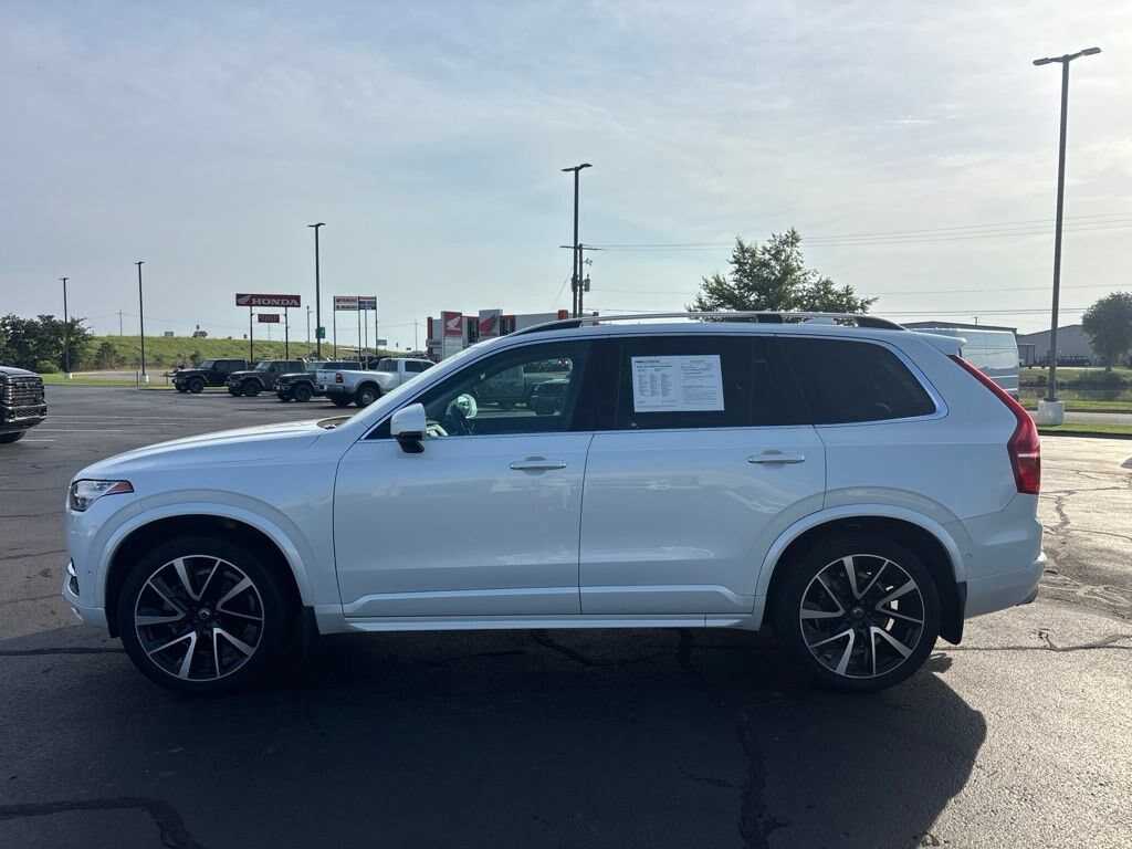 Used 2018 Volvo XC90 Momentum SUV