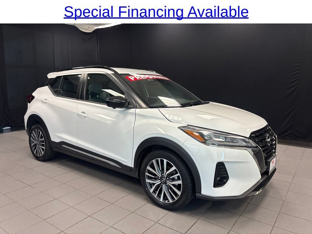 Used 2024 Nissan Kicks SR SUV