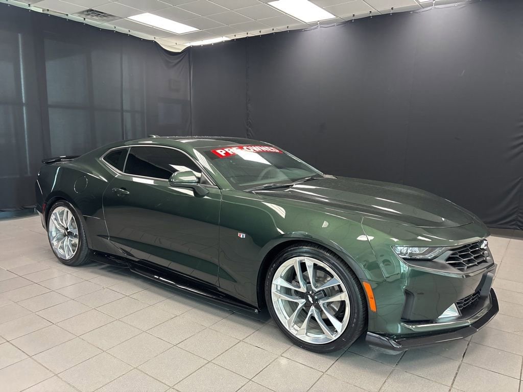 2020 Chevrolet Camaro 1LT Coupe's photo