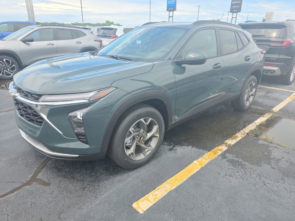 New 2026 Chevrolet Trax LT SUV