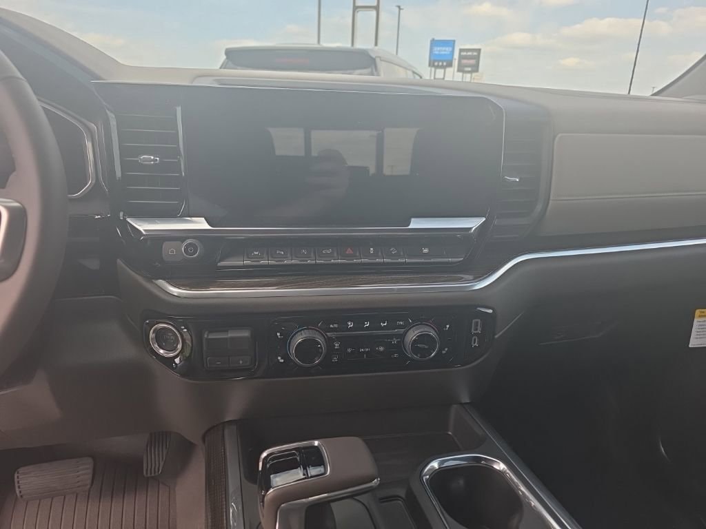 2026 Chevrolet Silverado 1500 RST - Photo 12