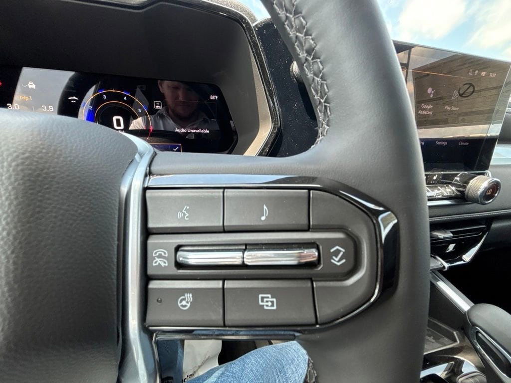 2026 Chevrolet Colorado LT - Photo 10