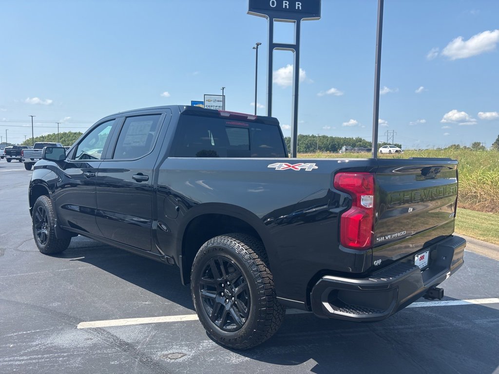 2026 Chevrolet Silverado 1500 RST photo 3