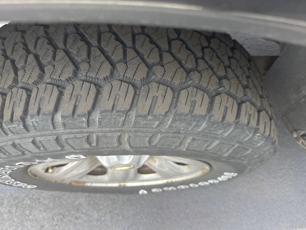 Used 2005 Nissan Titan XE Truck Crew Cab