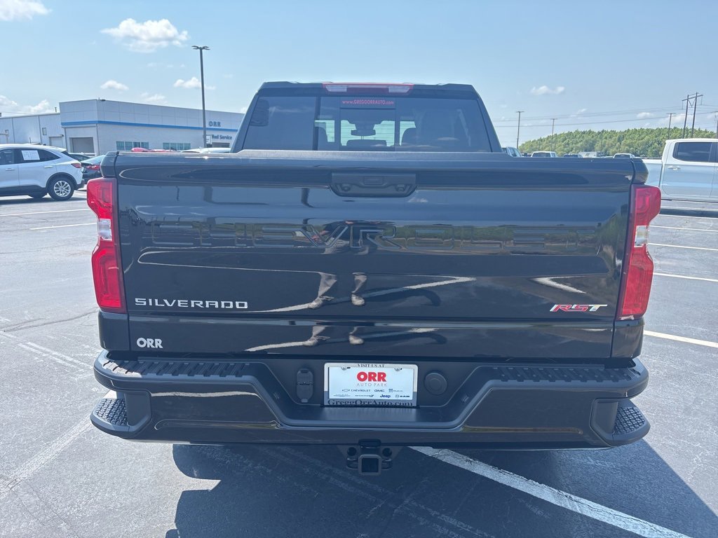 2026 Chevrolet Silverado 1500 RST photo 4