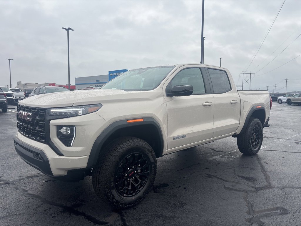 2026 GMC Canyon Elevation's photo