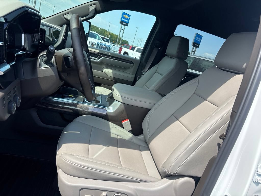 2026 Chevrolet Silverado 2500 HD LTZ - Photo 17