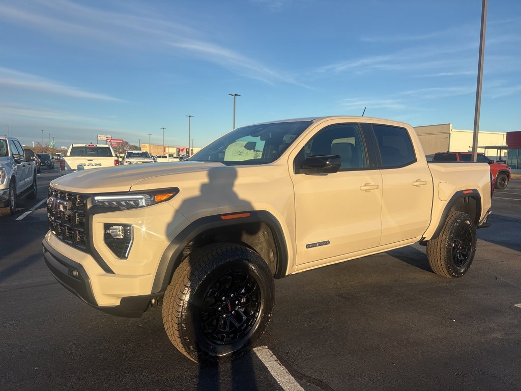 2026 GMC Canyon Elevation's photo