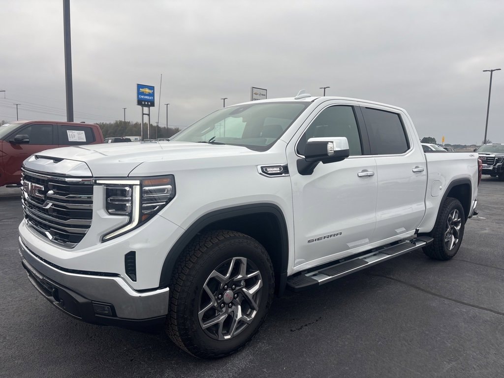 2026 GMC Sierra 1500 SLT's photo