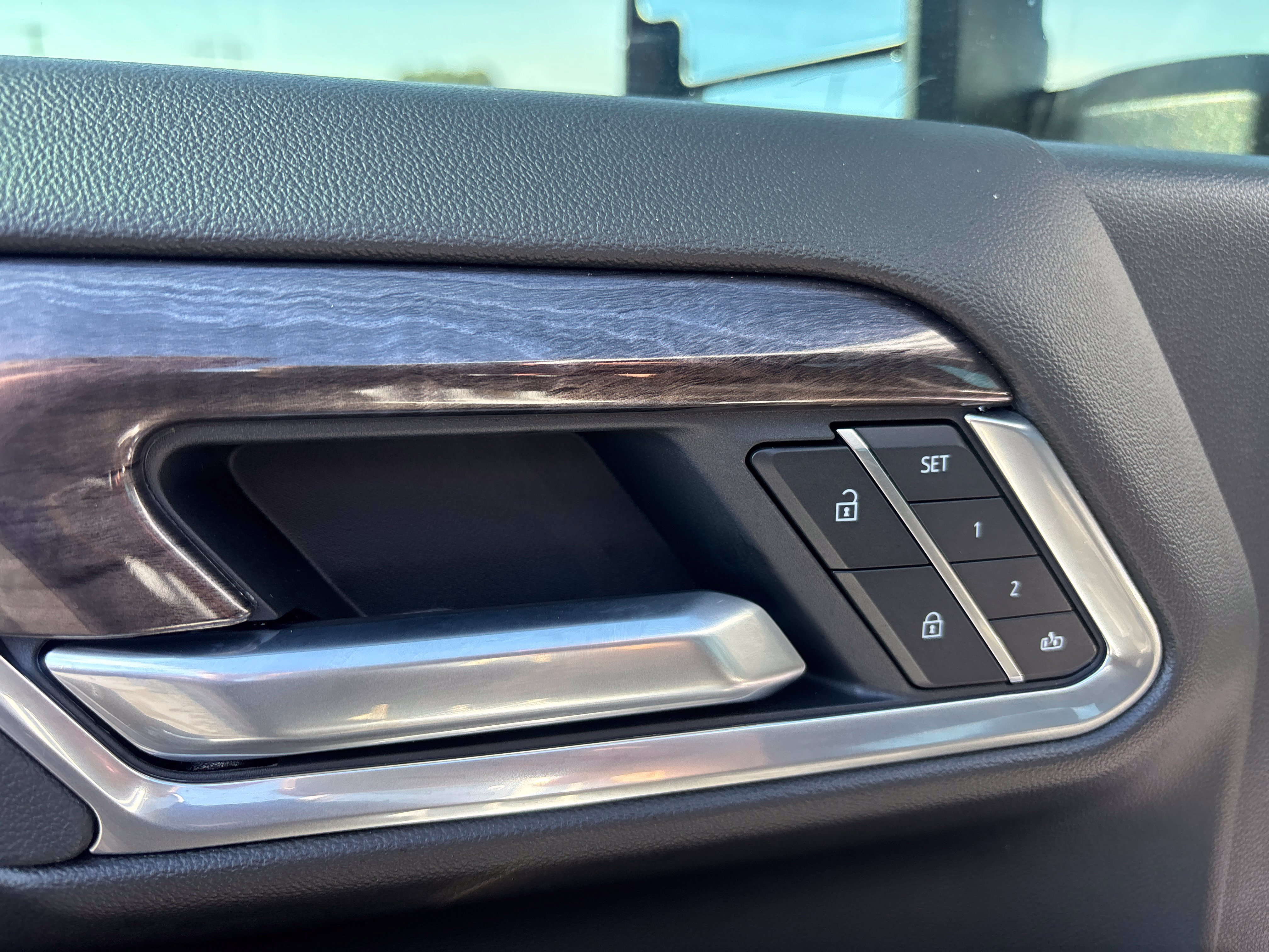 2026 Chevrolet Silverado 2500 HD LTZ - Photo 17