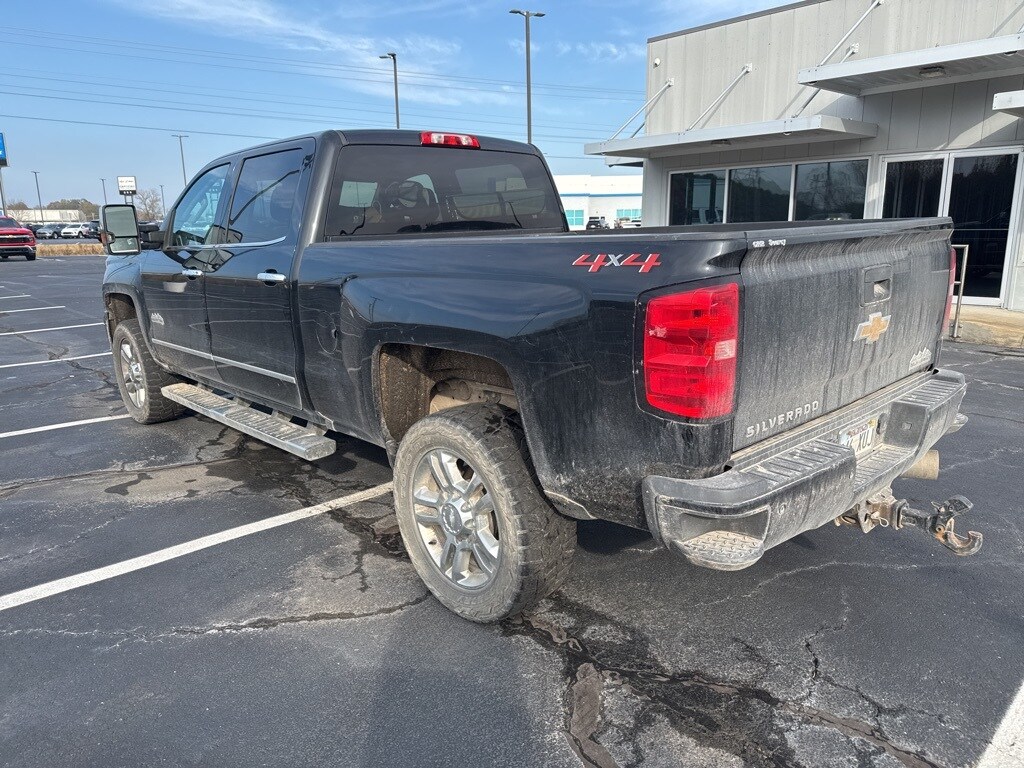 Used 2018 Chevrolet Silverado 2500HD High Country Truck Crew Cab