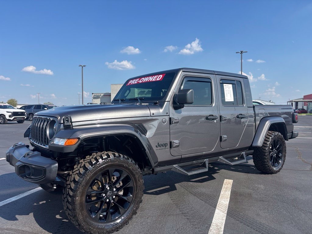 2025 Jeep Gladiator Nighthawk