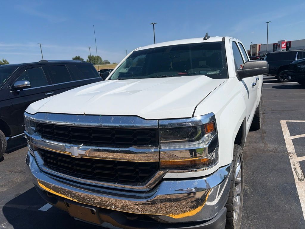 Used 2018 Chevrolet Silverado 1500 Work Truck 1WT with VIN 1GCVKNEC4JZ232615 for sale in Little Rock