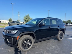 2026 Jeep Grand Cherokee LAREDO ALTITUDE 4X4 Sport Utility