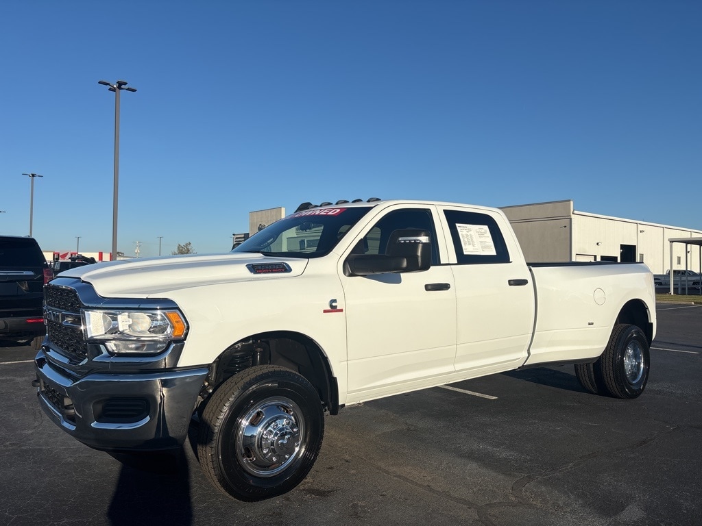2024 RAM Ram 3500 Pickup Tradesman's photo