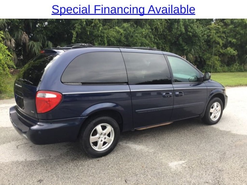Used 2005 Dodge Grand Caravan SXT Van