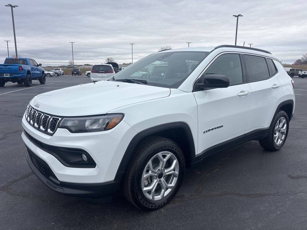 2026 Jeep Compass Latitude's photo