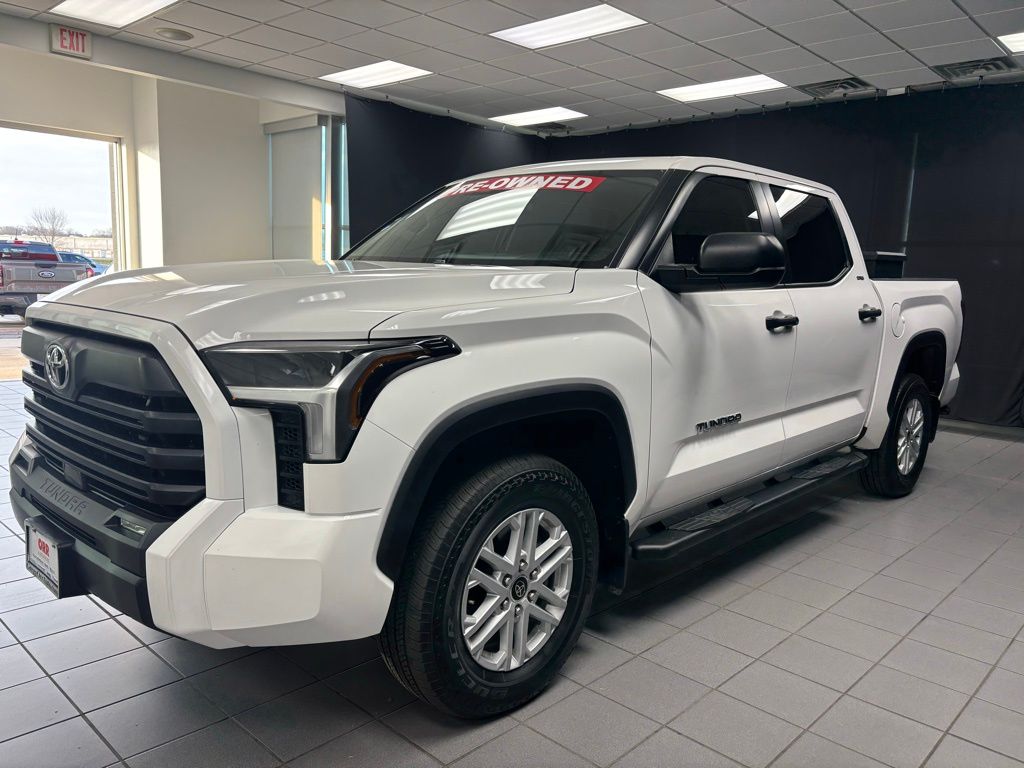 2024 Toyota Tundra SR5 - Photo 6
