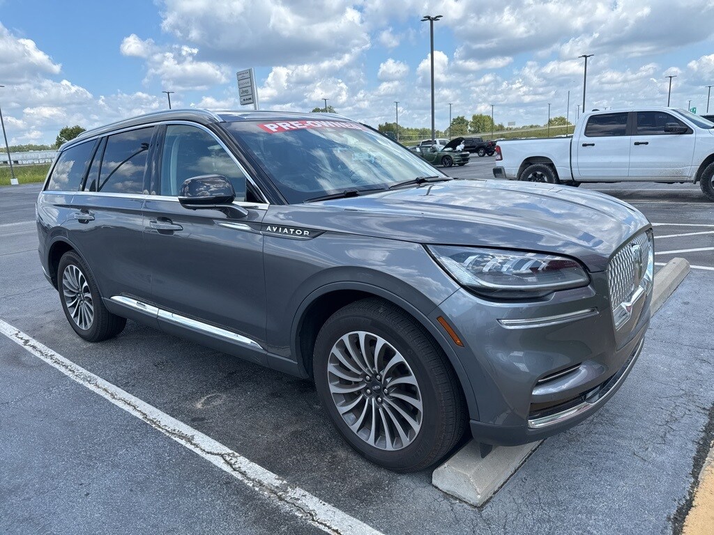2023 Lincoln Aviator Reserve photo 3