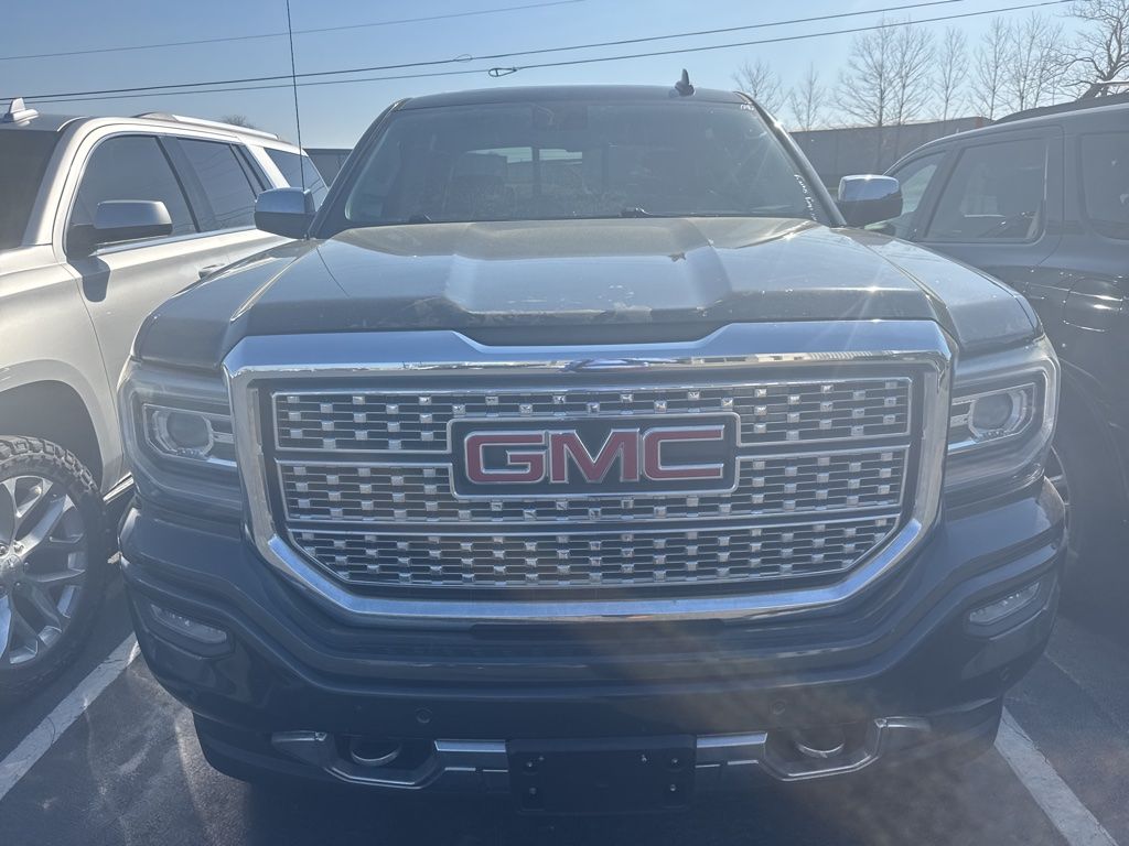 Used 2018 GMC Sierra 1500 Denali Denali with VIN 3GTU2PEJ1JG348358 for sale in Little Rock