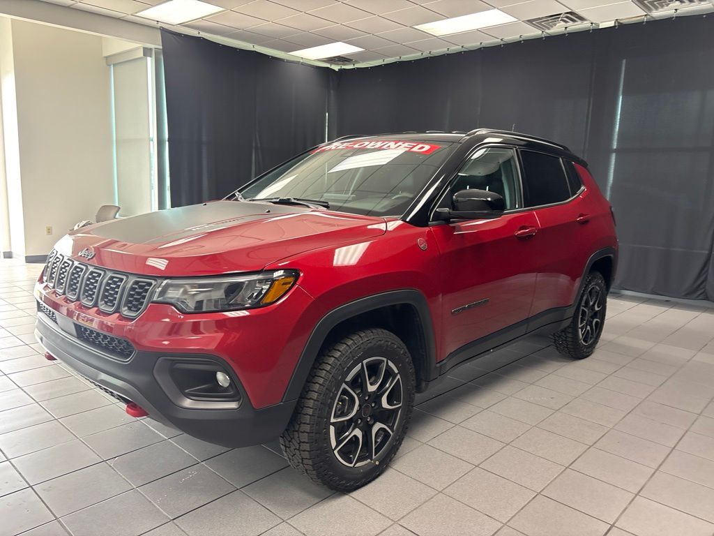 2025 Jeep Compass Trailhawk - Photo 7