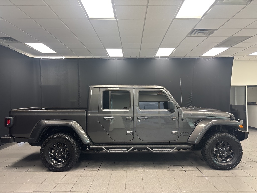 Used 2023 Jeep Gladiator Willys Truck Crew Cab