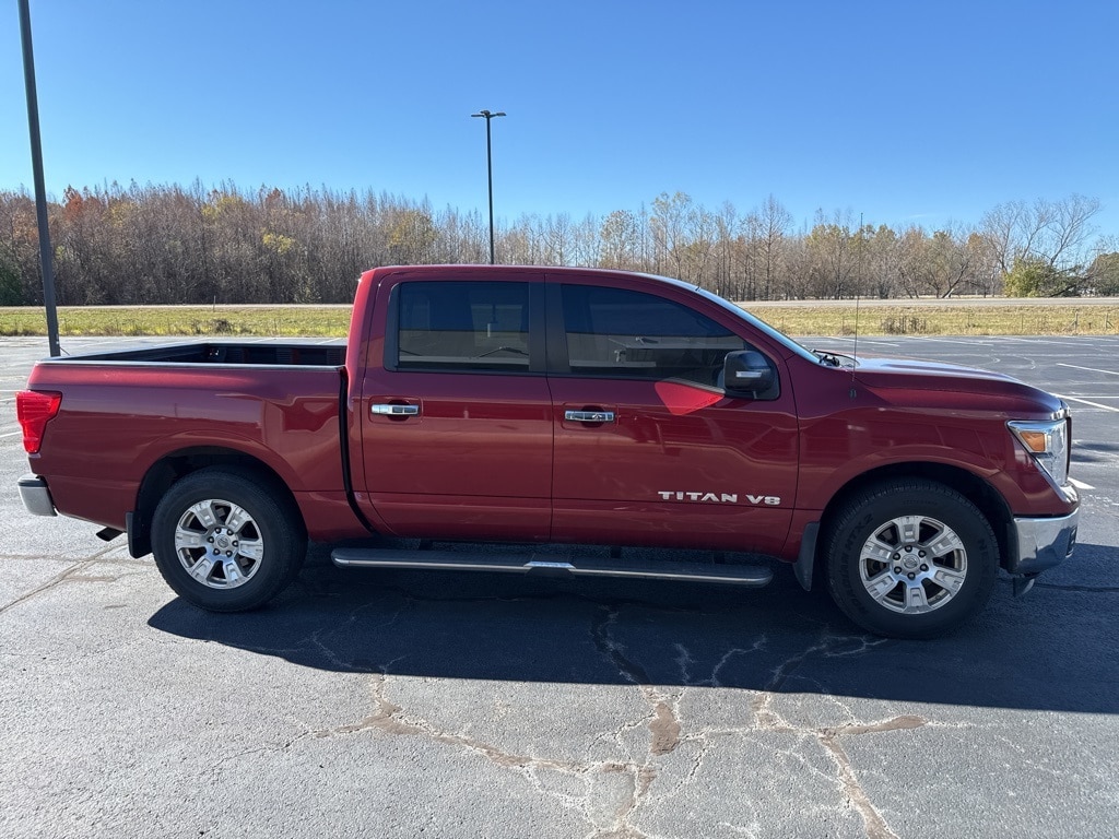 Used 2019 Nissan Titan SV Truck Crew Cab